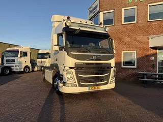 Volvo FM 370 4X2 Full options / Alcoa / low kilometers / NL truck / K chassis