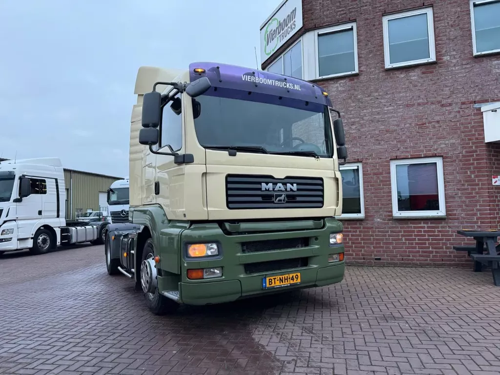 MAN TGA 18.320 TGA 18.320 4X2 / Airco/ Sleeping cabin / Euro 4 Holland Truck- Top Condition