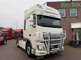 DAF XF 460 XF460 4X2 SSC / full spoilers / bull-bar / 2x tank / parking airco / NL-Truck