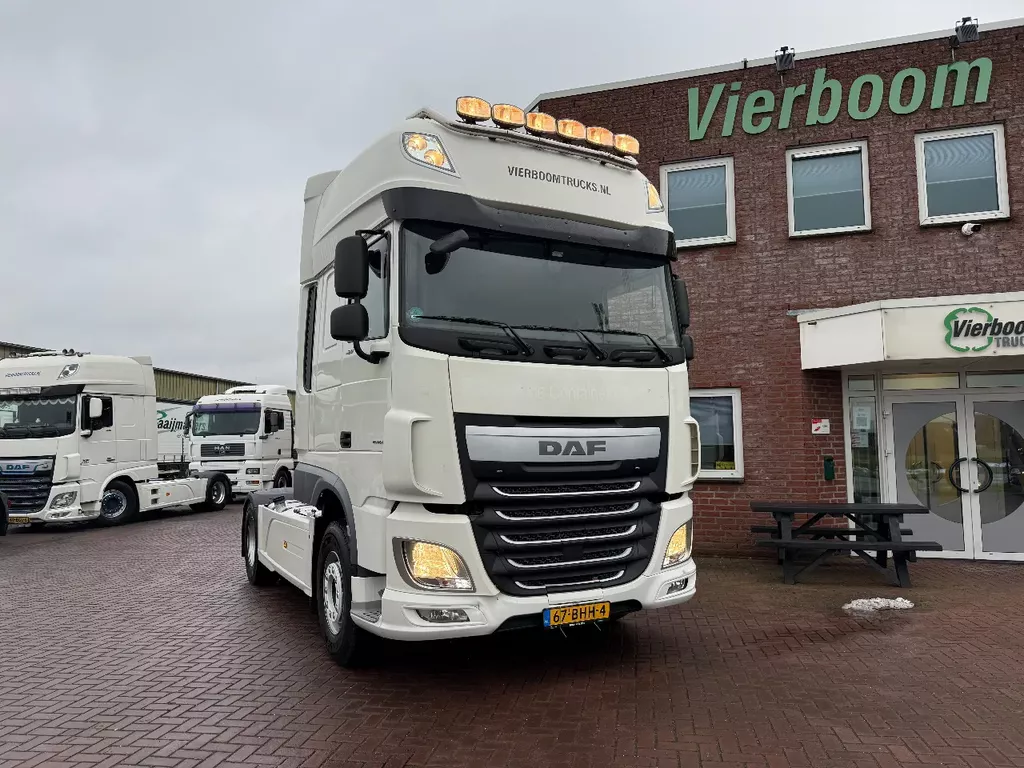 DAF XF 460 XF460 4X2 SSC / 2X TANK