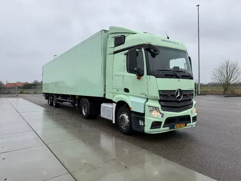 Mercedes-Benz Actros Actros 1836LS + Schmitz 2008 2-assige gestuurde kasten oplegger met klep- Smart tacho &euro;14899,-