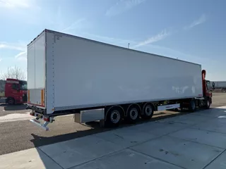 K&auml;ssbohrer MAXIMA 3-Assige kasten oplegger / Liftas / BPW / APK 7-26 / NL trailer