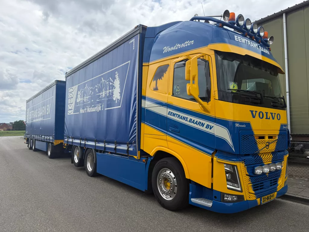 Volvo FH 16 FH750 Schiebeplane mit Anhanger komplett 2017 Wie Neu!!!