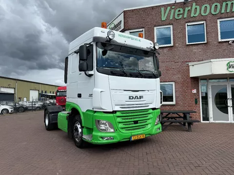 DAF XF 440 XF440 4X2 SPACECAB HOLLAND TRUCK