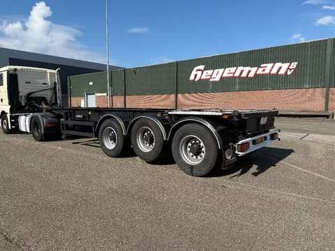 Van Hool Van Hool container chassis / SAF drum / 2x Lift Axle / tankcontainer