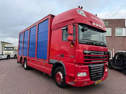 DAF XF105-410 6X FAR / Euro5-ATE / box with lift / NL- Truck