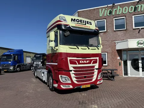 DAF XF480 XF480 6X2 SSC CHASSIS EURO6 HOLLAND TRUCK TUV 4-2026 Smart Tacho