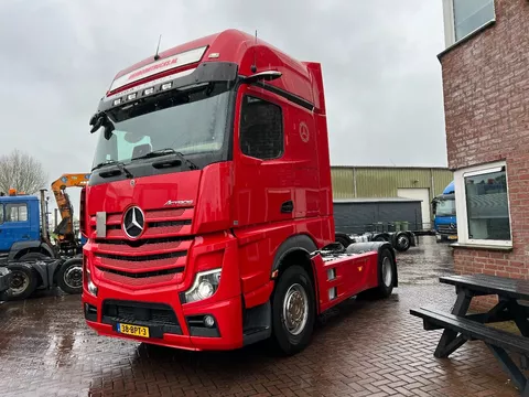 Mercedes-Benz Actros ACTROS 1845LS GIGASPACE/MIRRORCAM/ACC/STANDKLIMA/2 TANKS HOLLAND TRUCK TOP CONDITION
