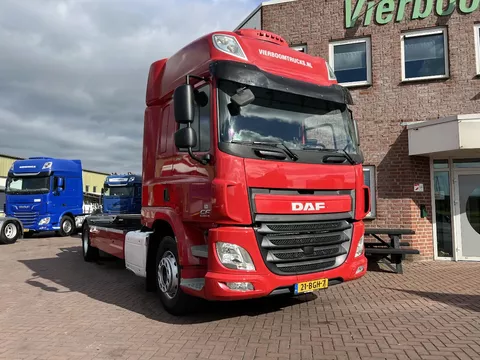 DAF CF 290 4X2 EURO6 SPACECAB RENOVA / VANGMUIL / LAADKLEP / TOP STAAT