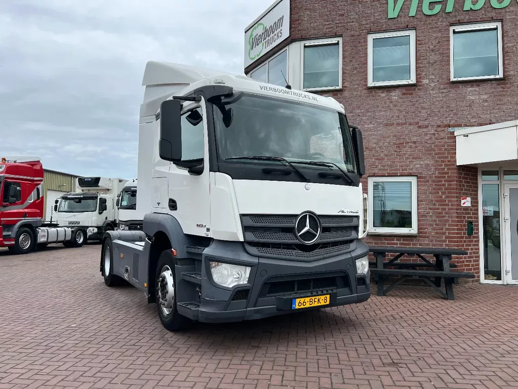 Mercedes-Benz Actros Actros 1833LS Slaapcabine laag dak euro6 APK 03-2025