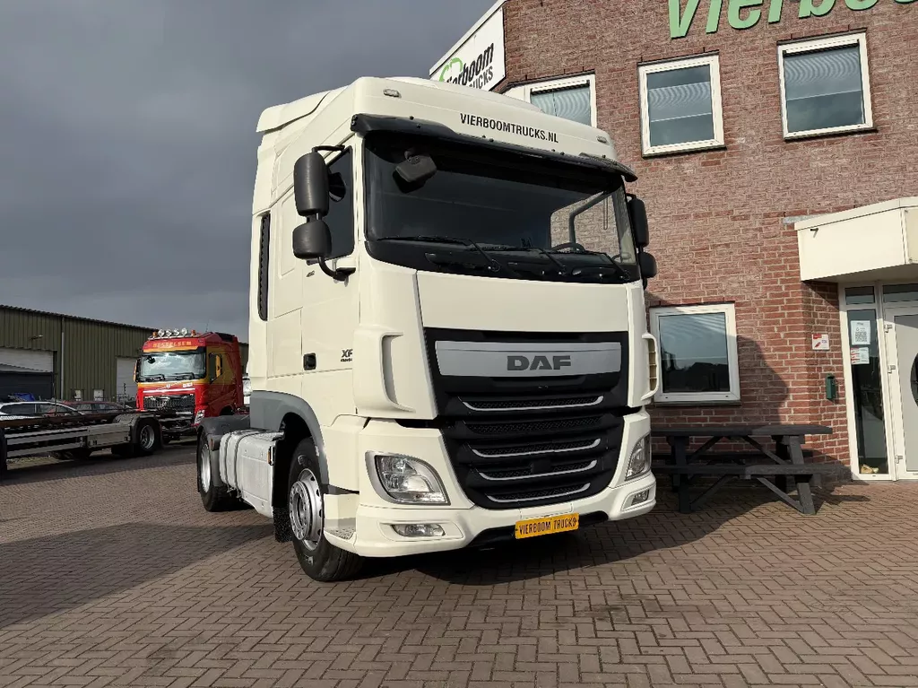 DAF XF 460 XF460 FT 4X2 /2X TANK/RETARDER