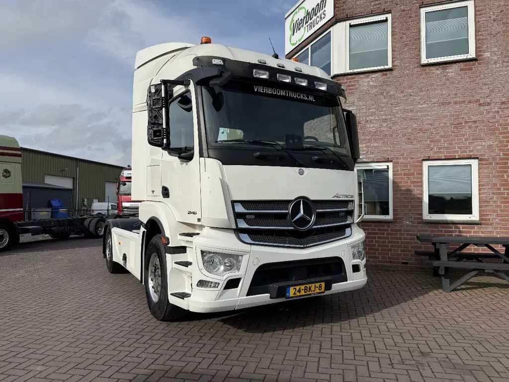 Mercedes-Benz Actros 1846LS STREAMSPACE 4X2 TREKKER EURO6 HOLLAND TRUCK VIN: 10233406