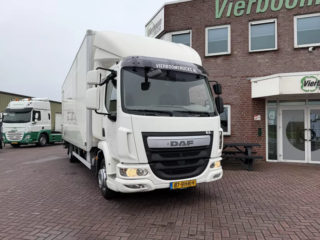 DAF LF 210 LF210 Koffer mit LBW / Klima / NL-Truck