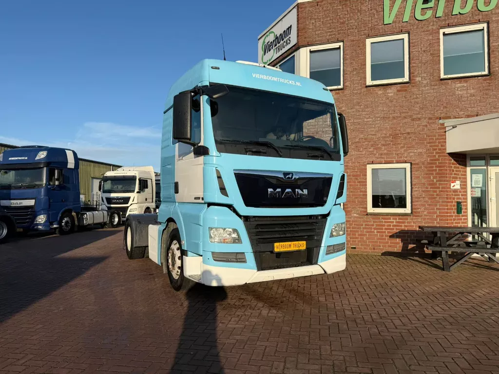 MAN TGX 18.420 TGX 18.420 4X2 / 2 BEDS / SMART TACHO / FRIDGE / PARKING AIRCO / TOP CONDITION / NEW MODEL
