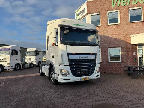 DAF XF 440 XF440 4X2 / Retarder / 2x Tank / Smart tacho / Holland Truck