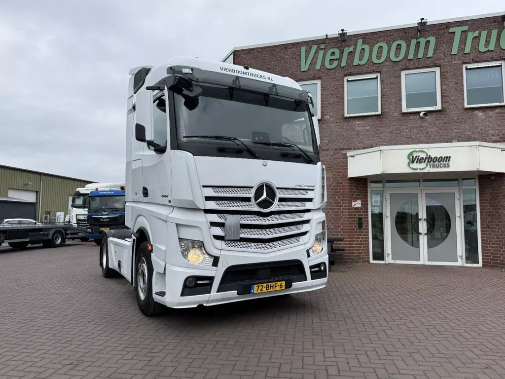Mercedes-Benz Actros Actros 1842LS / Streamspace / Skirts / Holland Truck / Top
