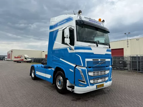 Volvo FH 460 FH460 Turbo-compound / I-park cool / leather interior / only 280tkm / New condition