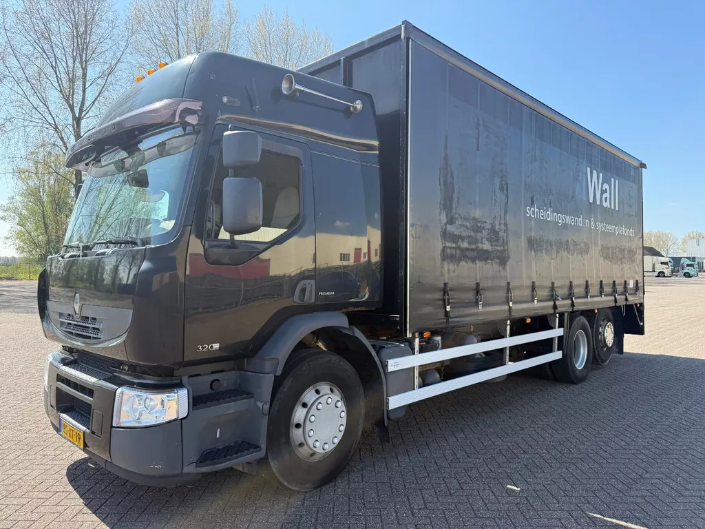 Renault PREMIUM 320.26 6X2 D EL PREMIUM 320.26 6X2 D EL / Manual Gearbox / Sleeping cabin / Airco