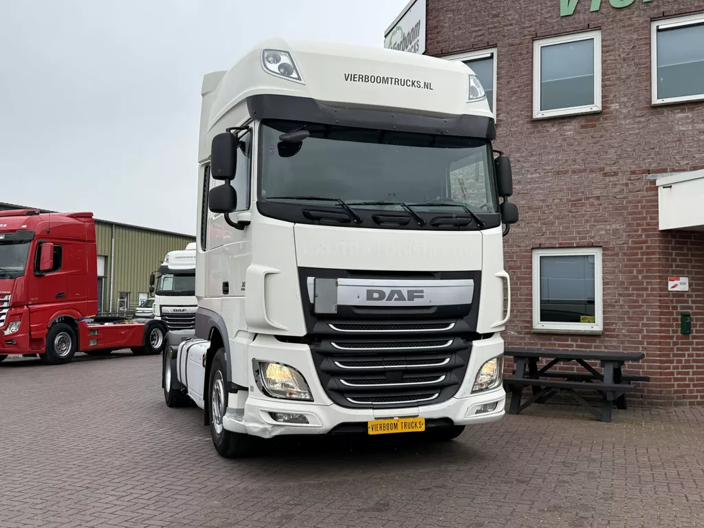 DAF XF 460 XF460 4X2 Euro6 / Smart tacho / 2X TANK