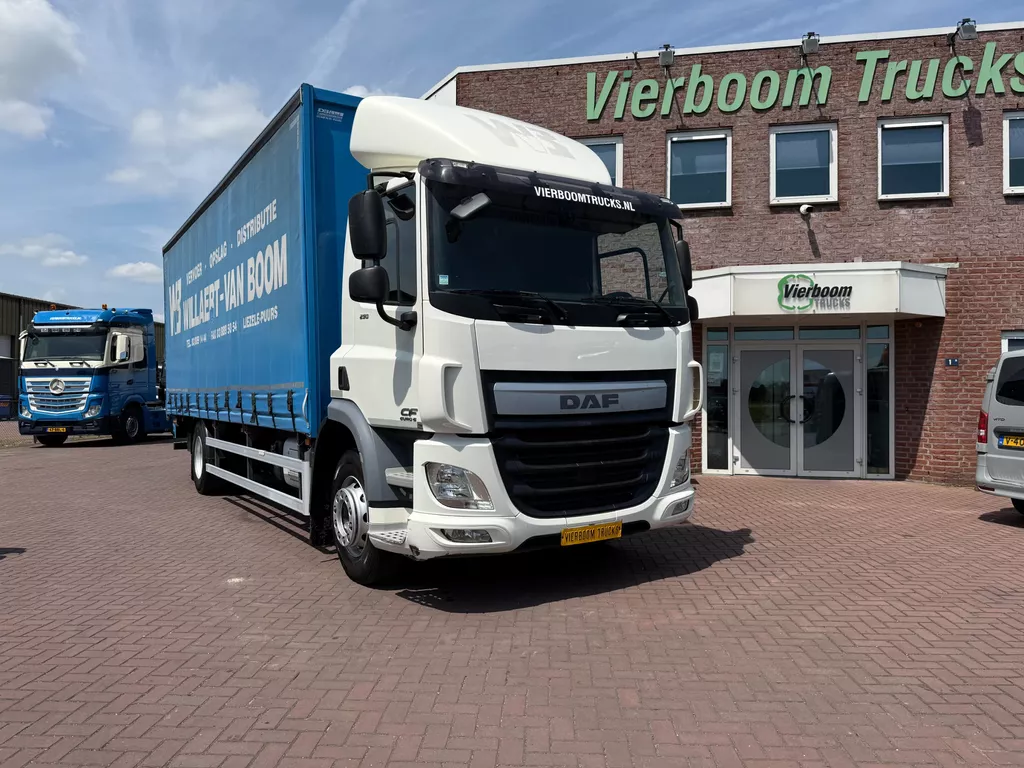 DAF CF 250 CF 250 FA Schiebeplane / Euro6 / 2 Tons Ladebordwand