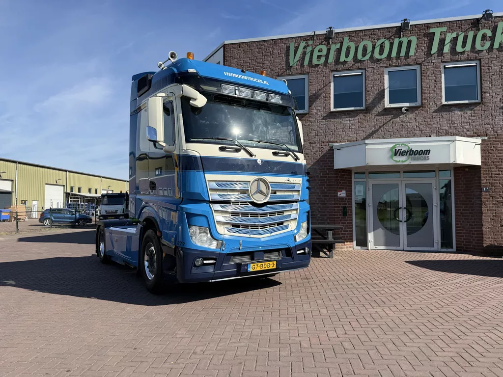 Mercedes-Benz Actros Mercedes-Benz Actros Actros 1845LS Bigspace / Alcoa / NL Truck
