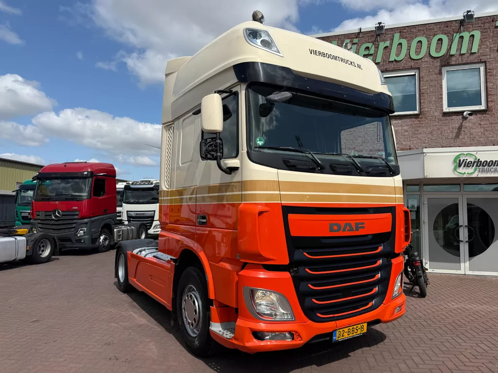 DAF XF XF460 4X2 SSC / Full spoilers / Smart tacho / NL-Truck