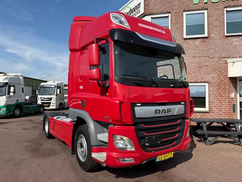 DAF CF 410 CF410 Spacecab / Euro6 D / Smart tacho / 521tkm / NL-Truck