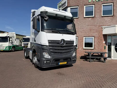 Mercedes-Benz Actros ACTROS 1842LS 4X2 Bigspace / Top condition NL Truck
