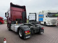 DAF XF XF460 4X2 Foto