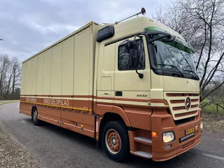 Mercedes-Benz Actros 1832 ACTROS 1832L MEGASPACE HEERING MOVING TRUCK WITH LIFT SUPERIOR CONDITION