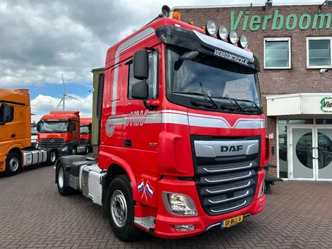 DAF XF 450 XF450 4X2 Spacecab Hydraulics 12-2018 Holland Truck Good condition