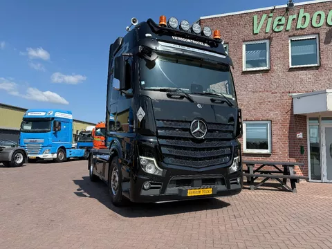 Mercedes-Benz Actros 1853 LS 4X2 &quot;BLACK PEARL&quot; EURO6D / FULL OPTIONS / RETARDER / ALCOA / LEATHER INTERIOR / ETC..... PERFECT CONDTION!!!!!