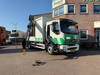 Volvo 240 FL 12 FL mit Hiab XS 111 HIDUO (2015!!!!)/Radio Remote/TOP CONDITION