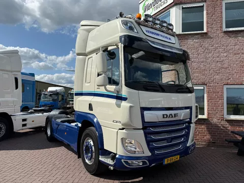 DAF CF 410 CF410 4X2 Spacecab / Alcoa / Skirts / Low KM / Holland Truck!!!!!!!