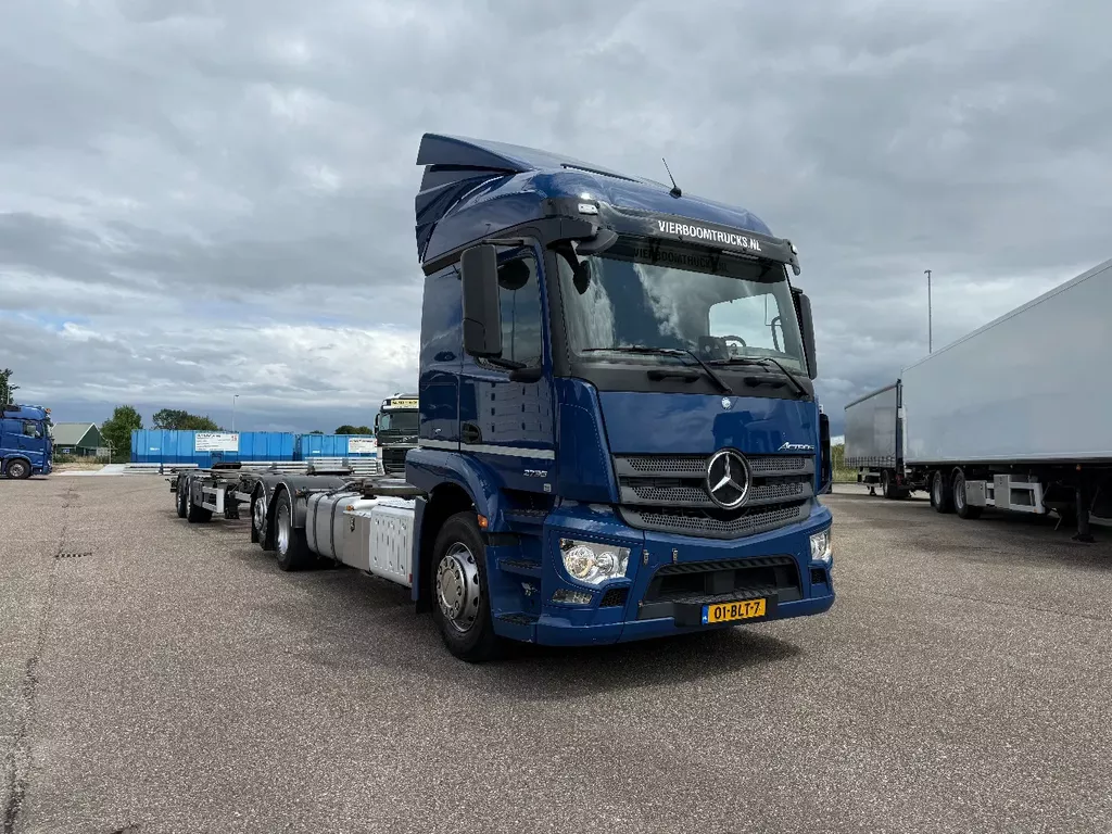 Mercedes-Benz Actros Actros 2736 6X2 BDF Komplett mit 2016 BDF Anhanger Top Zustand