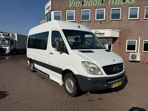 Mercedes-Benz Sprinter Sprinter / 8 Sitze / Klima / Rollstuhllift
