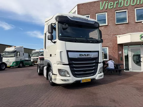 DAF XF 450 XF450 FT Lowdeck / 2x Bed / Smart tacho / 541.204KM