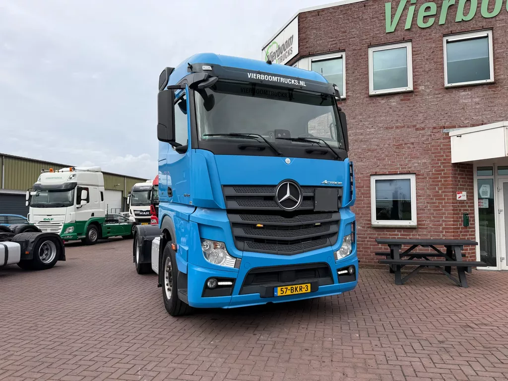 Mercedes-Benz Actros ACTROS 1842LS 4X2 / STANDKLIMA / SMART TACHO /NL-TRUCK